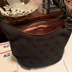 Dooney & Bourke bag